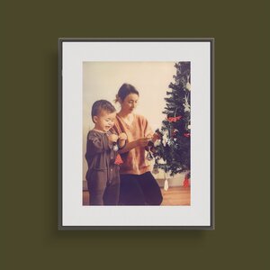 Aura Ink 13” E Ink Digital Frame