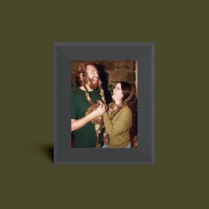 Parker 10" Slate | Aura's Modern Dual-Orientation Frame