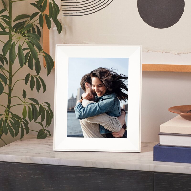 Select image: Image 1 of Aura Aspen 12" HD Frame
