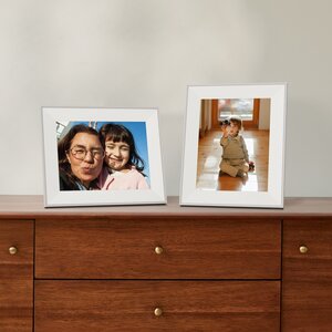 Select thumbnail: Image 2 of Aura Aspen 12" HD Frame