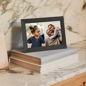 Select thumbnail: Image 3 of Aura Carver 10" HD Frame