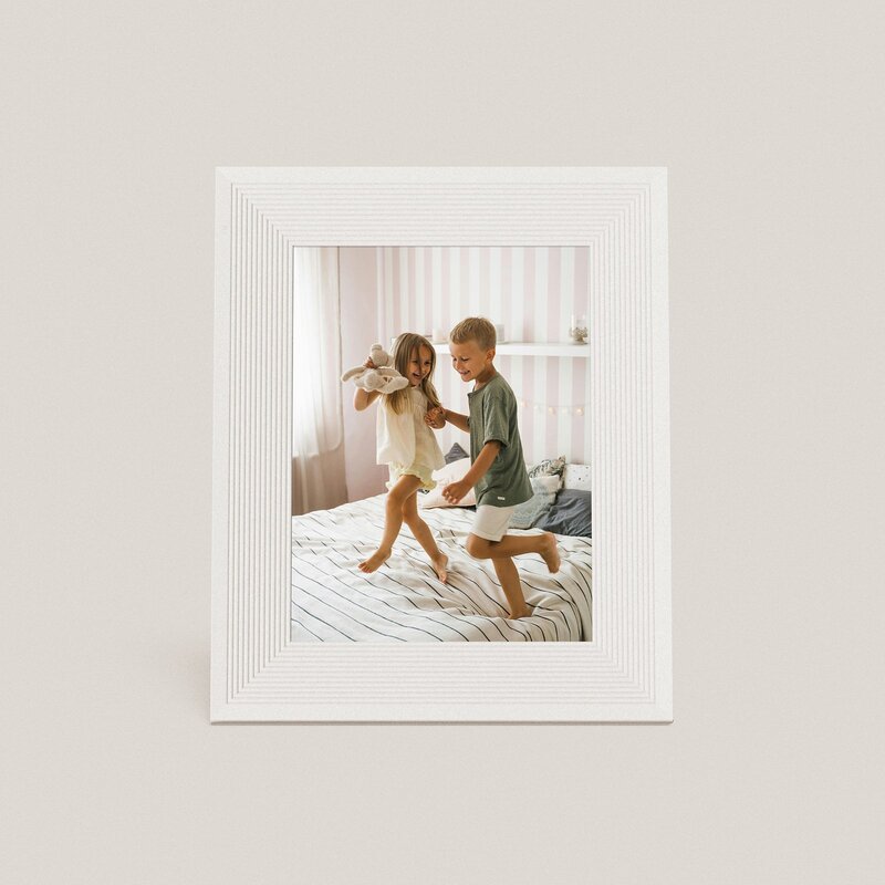 Parker 10" Limestone | Aura's Modern Dual-Orientation Frame