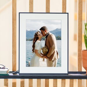 Select thumbnail: Image 1 of Aura Walden 15" HD frame