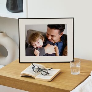 Select thumbnail: Image 2 of Aura Walden 15" HD frame